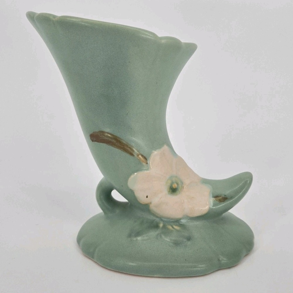 Vintage Weller Pottery Dogwood Cornucopia Vase Matte Green Pink Floral 6 Inch OH - Picture 2 of 9